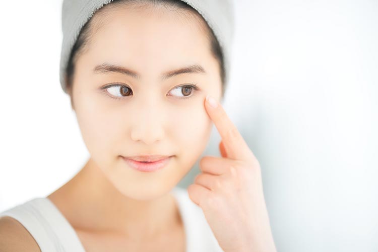にきびのイメージ写真